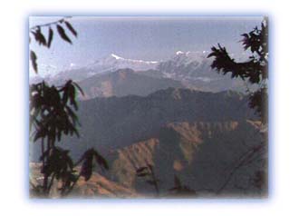 First rays of sun hitting the Pangi Range. Credit: Debangsu Sengupta