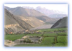 Valley of the Kali Gandaki. Credit: Stan Armington