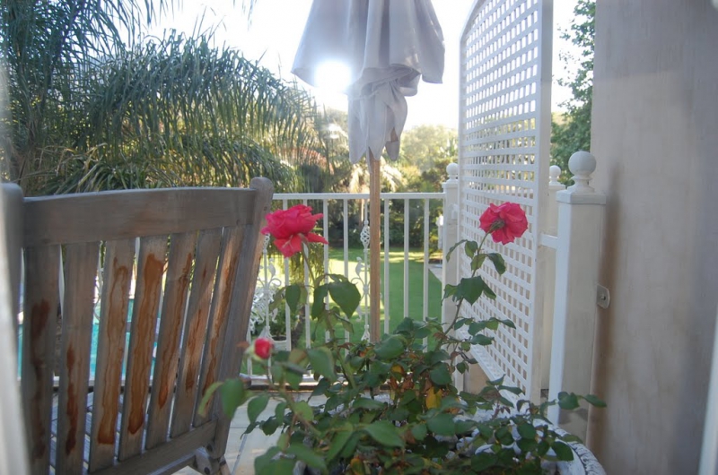 2010-conf-074