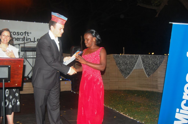 2010.08.27.Gala-Dinner-Mombasa-076
