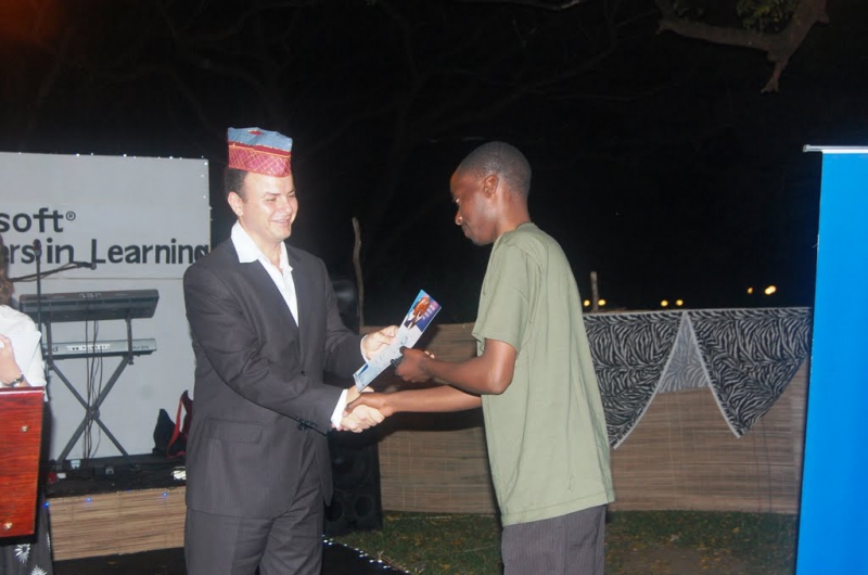 2010.08.27.Gala-Dinner-Mombasa-088