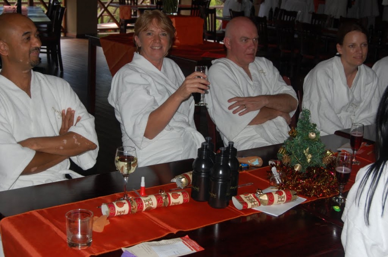 2010.12.09.Staff-Xmas-Party-092