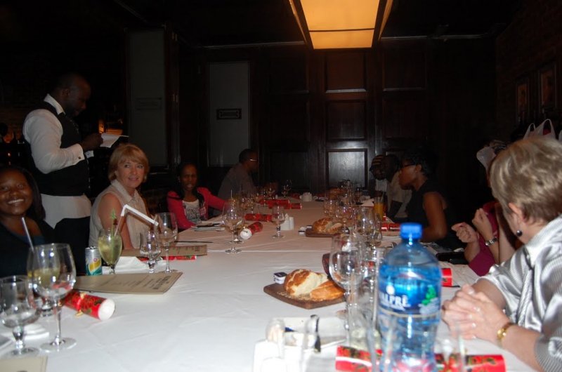 2011.12.14.SchoolNet_Christmas_Party_024