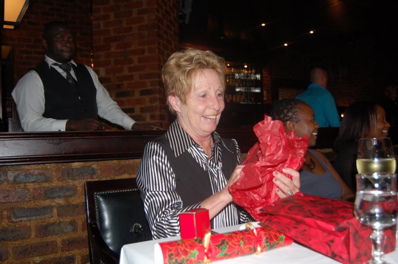 2011.12.14.SchoolNet_Christmas_Party_049