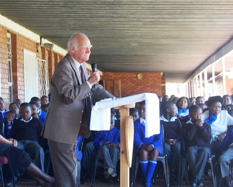 2012.05.17-Ekukhanyeni-123