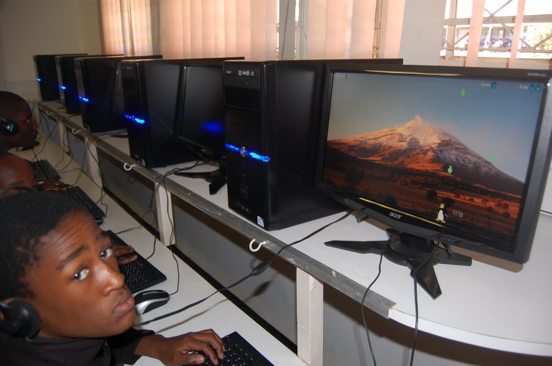2012.05.17-Ekukhanyeni-175