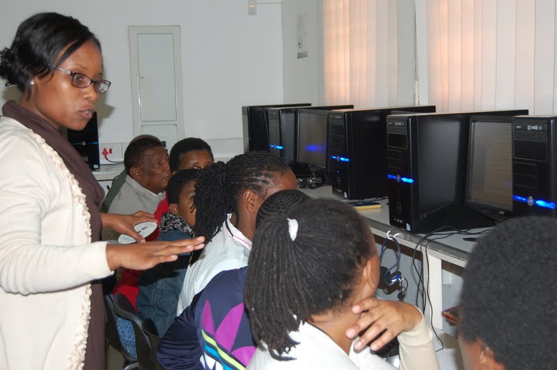 2013.06.25.ekukhanyeni_006