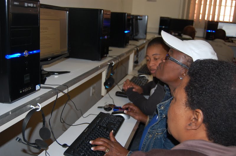 2013.06.25.ekukhanyeni_007