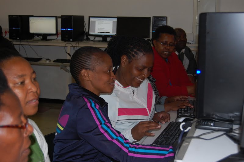 2013.06.25.ekukhanyeni_016
