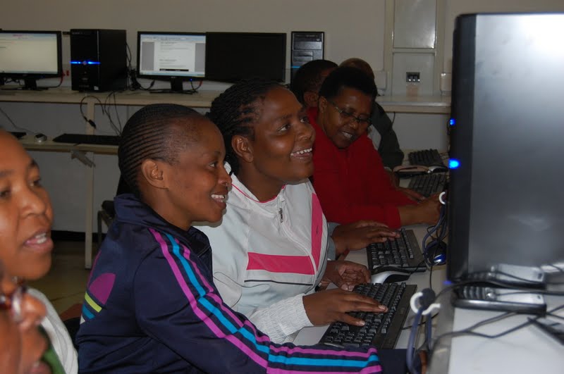 2013.06.25.ekukhanyeni_019