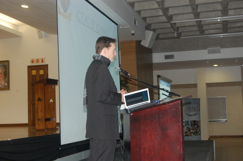 Conference-2011-026