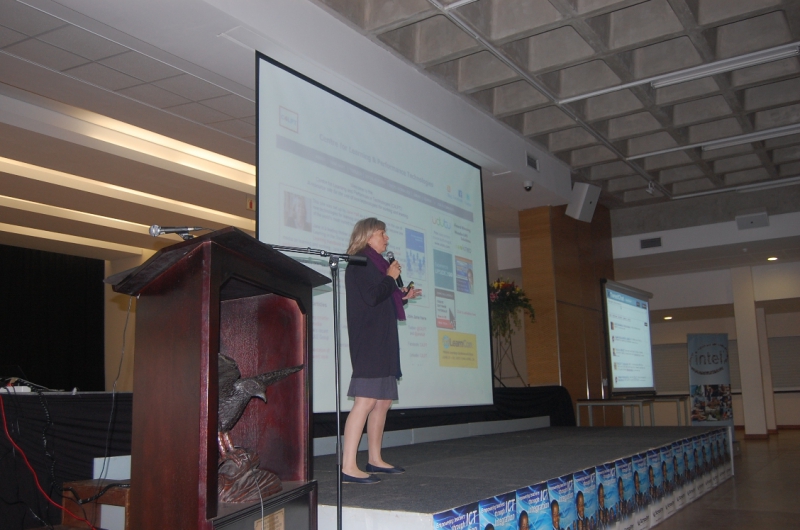 Conference-2011-056